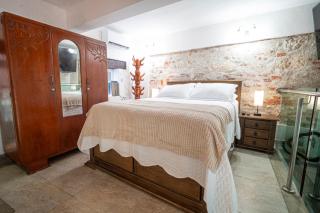 Alma Blanca - Colonial Loft in the Walled City - 7