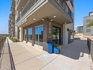 Lux King Suite-Patio & Pool-Gym-By Domain Mall - Austin - 4