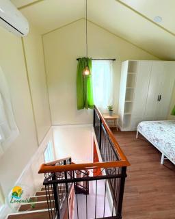 Lovenista Retreat and Camping Site - Tiny House - - 4