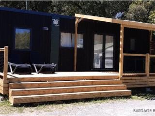 Mobil-home confortable avec 2 chambres et cuisine équipée - API-1-52-481 - 0
