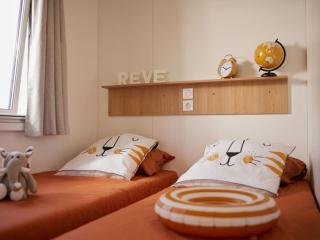 Mobil-home confortable avec 2 chambres et cuisine équipée - API-1-52-481 - 6