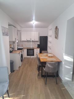 Dea's Garden home - 6