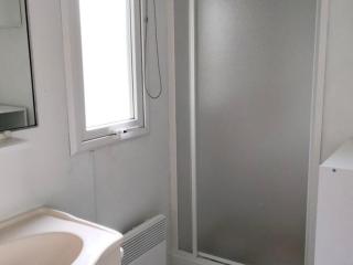 Mobil-home confortable avec terrasse pour 4 personnes - API-1-52-618 - 3