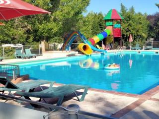 Chalet pour 6 avec Terrasse à Dévillac - API-1-52-539 - 2