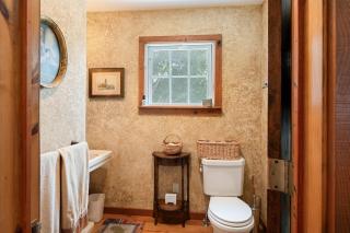 BoatHouse Rock Lake HotTub Pet-Friendly - Lake Mills - 5