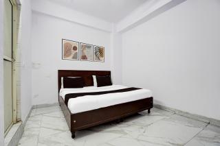 Hotel O Wamson - Noida - 1