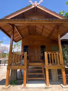 Han's Villa - Sumbawa Besar - 6