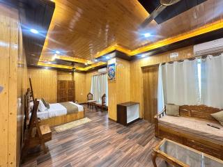 The Chail Pine Orchard Resort - 7
