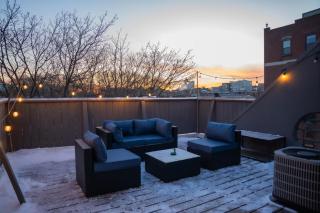 3BR Townhouse with Private Rooftop - 0