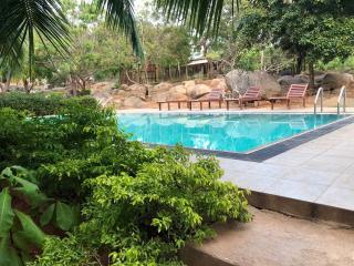 The Rock Tourist Resort - Kirinda - 4