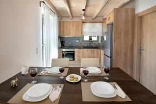 Julia House by PaxosRetreats - 3