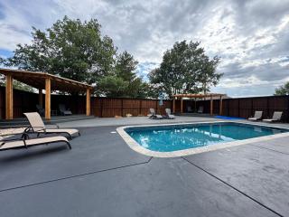 THE CW HOUSE - Claude - 5