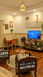 Charming Nook & Breakfast Treat - Gurgaon - 5