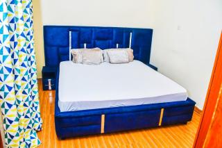 Zoe Homes - 3