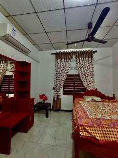 Shara HomeStay - Trincomalee - 0