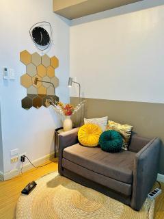 Modern Taguig Staycation Near BGC - 8