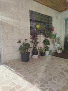 استوديو مفروش بعرجان بالقرب من مستشفى الاستقلال والخدماتAmman panorama studio - Amman - 0