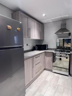 CFC Premium 2BR Apartment- Garden View - 5