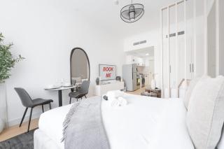 StayShort - JVC apartment for 2 people with Swimming Pool - 7