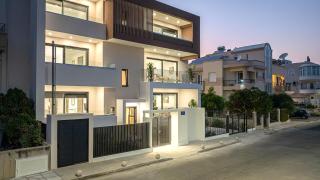 Icon Luxury Apartments - 1