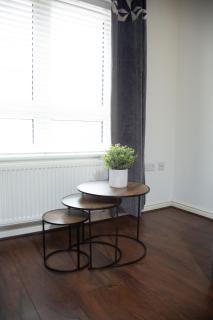 Spacious home for construction workers and families with parking spaces 2 and half bathroom& ensuite Free wifi - 7