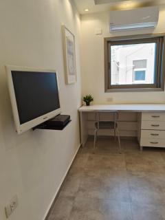 Migdal Luxury Suites - Sea Dream - 9