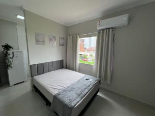 Apartamento novo próximo a Av do CPA - 0