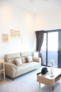 Agile Bukit Bintang 2BR AND1BR TRX MRT pavilion 5pax balcony view 1009 - 0