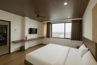 Hotel Walk Inn - Faridabad - 8
