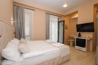 Westhills Hotel - 3