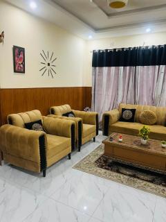 1 bed flat apartment furnished bahria town Rawalpindi Islamabad - 4