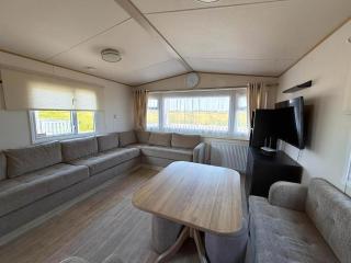 Stunning Caravan With Wifi & Decking At St Osyth Beach In Essex Ref 28007Sv - 7