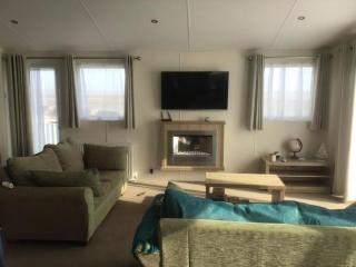 Stunning Lodge With Full Sea Views At Coopers Beach Holiday Park Ref 49019S - 7