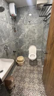 Hotel Revanta Inn - 9