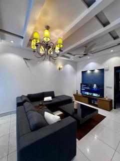 Spacious, Furnished, 3-Bedrooms Home in Dha Lahore - 8