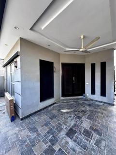 Spacious, Furnished, 3-Bedrooms Home in Dha Lahore - 5
