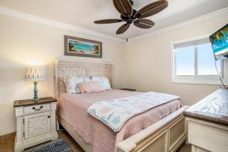 1004 Waters Edge Resort condo - 3