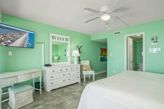 1001 Waters Edge Resort condo - 3