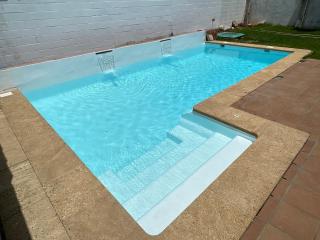 Chalet familiar barbacoa y piscina - 0