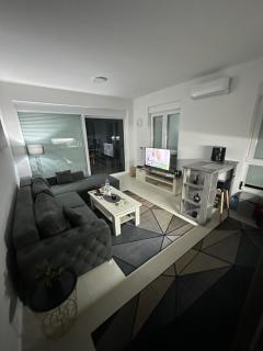 Apartman Neno sea view - Đenovići - 9