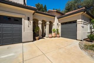 Folsom 4BR Retreat - Backyard & Parking - 4