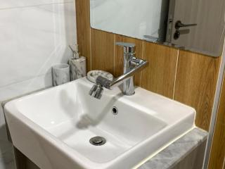 Chiang Mai A Luxury Community The one pool view facing the super large swimming pool community - Chiang Mai - 8