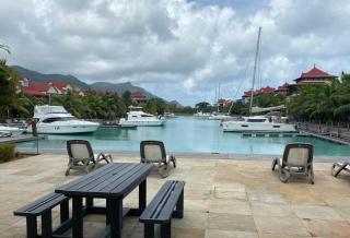 Royal house with 4 bedrooms and a luxury swimming pool - Eden Island - 7