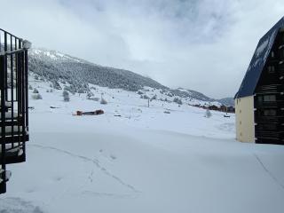 Studio abordable 2 pers, parking, animaux admis - FR-1-445-209 - 1