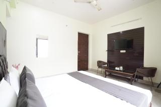 Raj Mahal Hotel - Gurgaon - 7