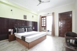 Raj Mahal Hotel - 2