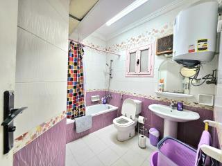 4 bedroom Apartment with 11 beds - 6