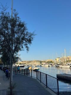 Malta Rooftop Terrace Apartment 2BR Central 10min Beach Valletta - 1