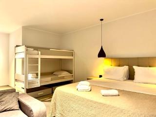 Apademia Comfort Studio 65sqm - 3