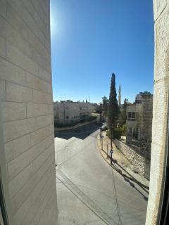 Studio for Rent in Jabal Alweibdeh-Amman - Jordan - 1